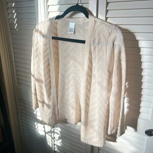 Time & Tru Beige Chevron Cardigan